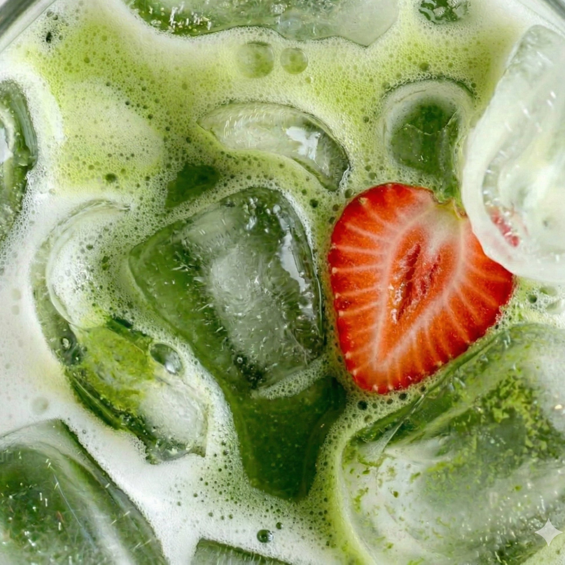 strawberry-matcha-bundle-z8 4.jpg